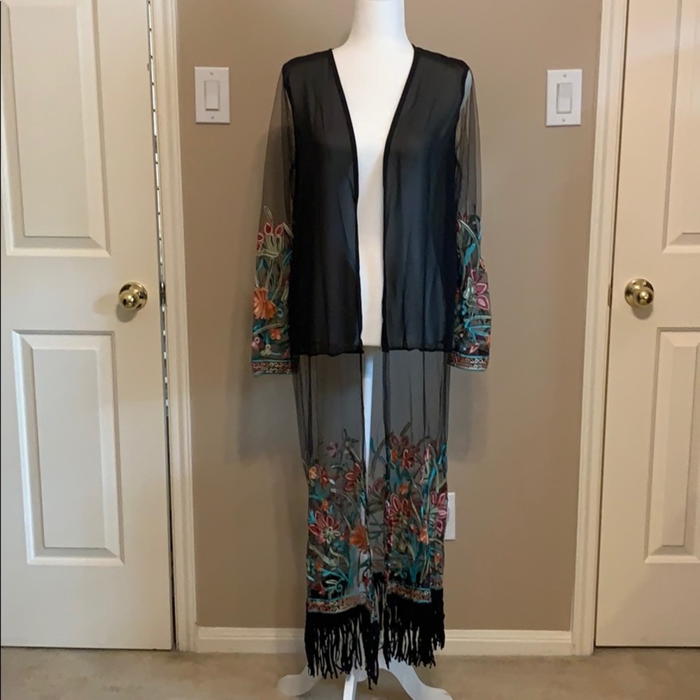 💜Embroidered Fringe Boho Kimono💜 - Picture 3 of 7